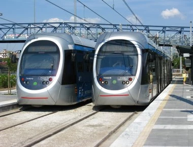 Γυναίκα παρασύρθηκε από συρμό του Τραμ τα ξημερώματα